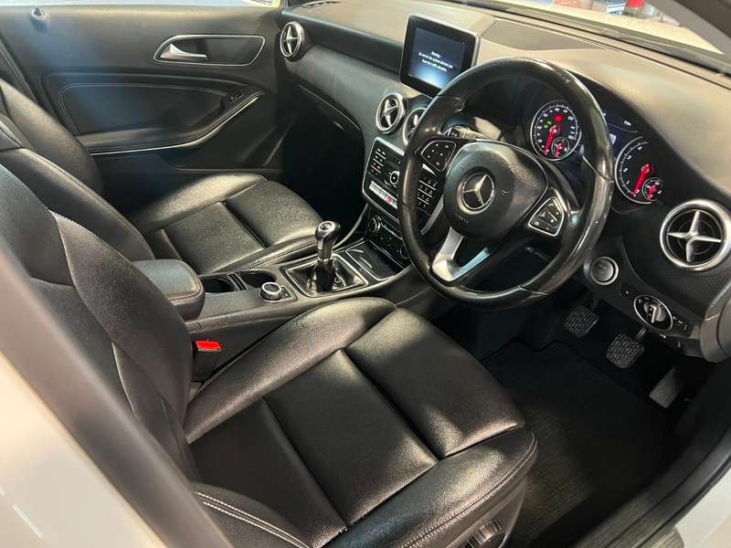 2017 MERCEDES-BENZ A CLASS 2017 MERCEDES-BENZ A CLASS