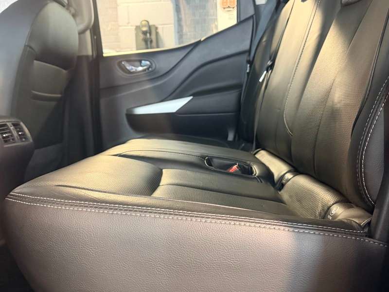 2016 NISSAN NAVARA 2016 NISSAN NAVARA