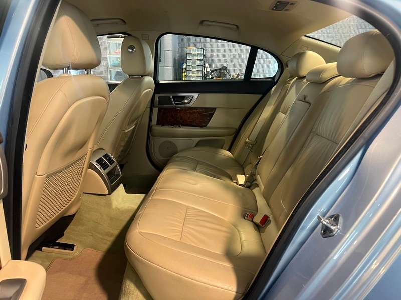 2009 JAGUAR XF 2009 JAGUAR XF