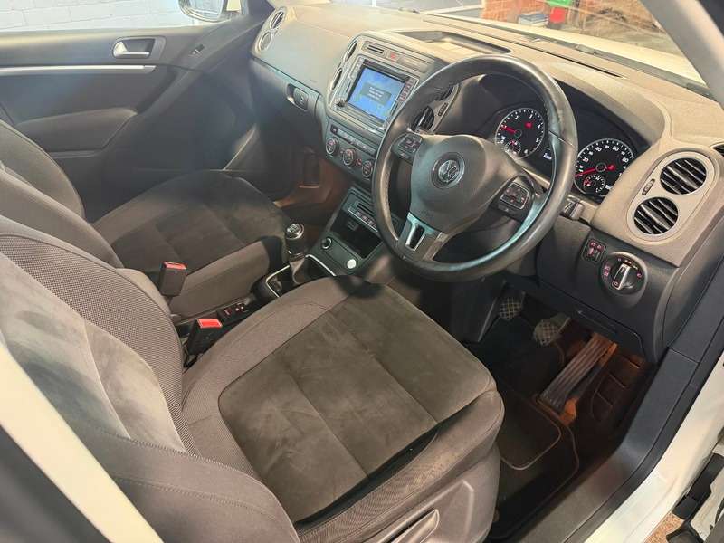 2016 VOLKSWAGEN TIGUAN 2016 VOLKSWAGEN TIGUAN