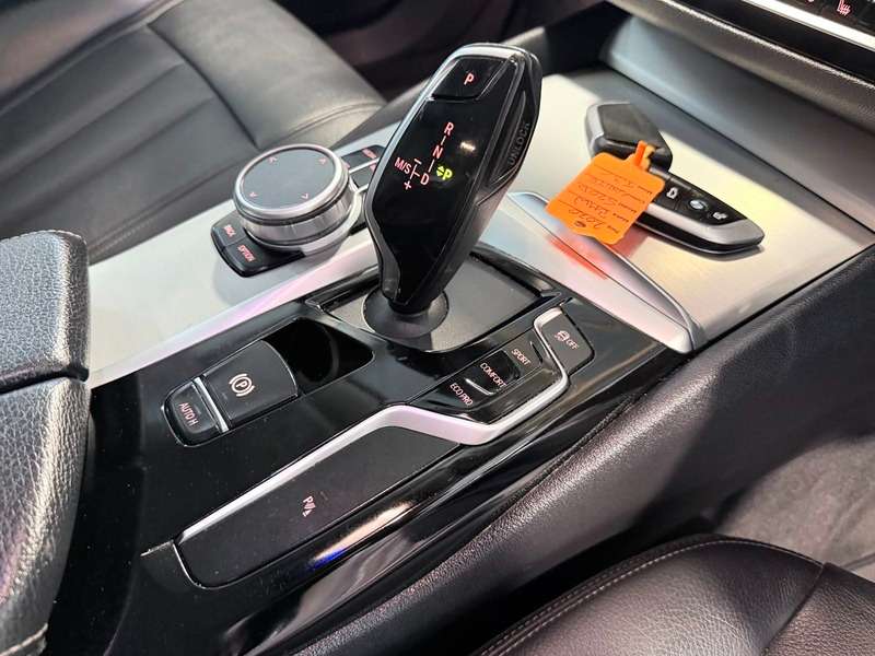 2020 BMW 5 SERIES 2020 BMW 5 SERIES