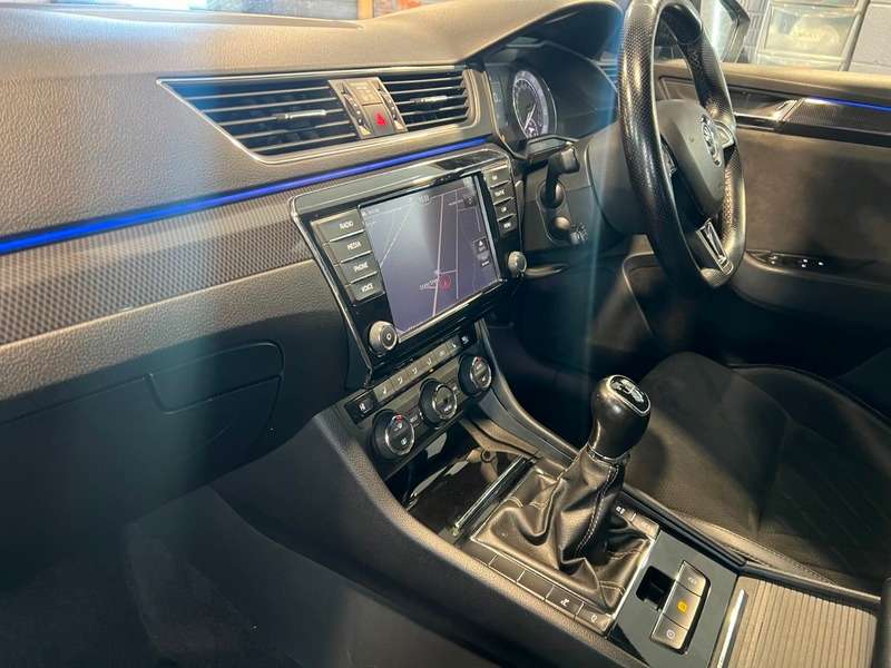 2016 SKODA SUPERB 2016 SKODA SUPERB