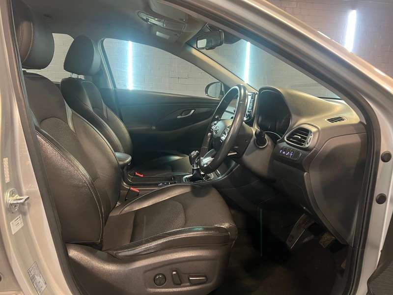 2018 HYUNDAI I30 2018 HYUNDAI I30