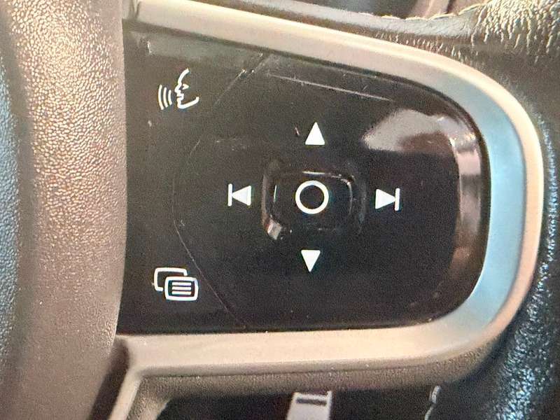 2020 VOLVO XC90 2020 VOLVO XC90