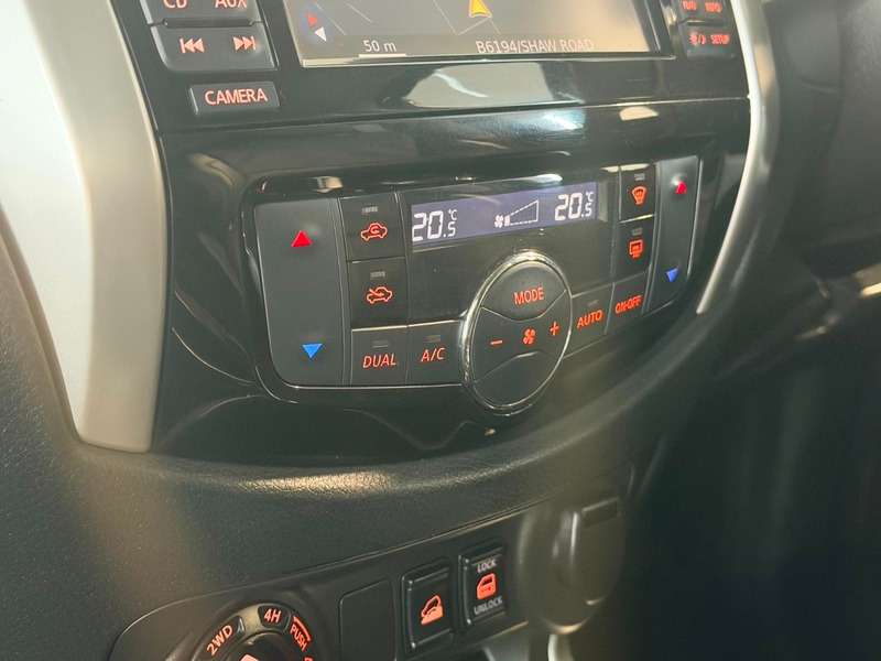 2016 NISSAN NAVARA 2016 NISSAN NAVARA