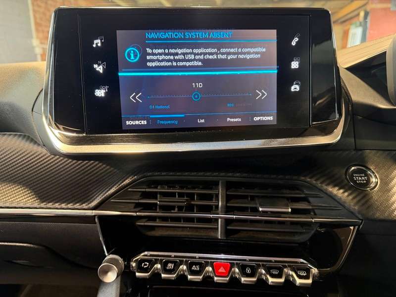 2020 PEUGEOT 2008 2020 PEUGEOT 2008