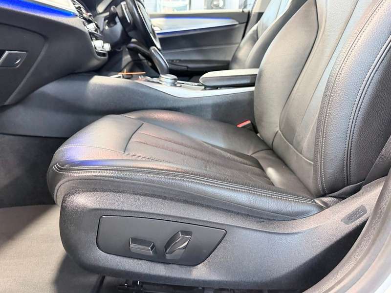 2020 BMW 5 SERIES 2020 BMW 5 SERIES
