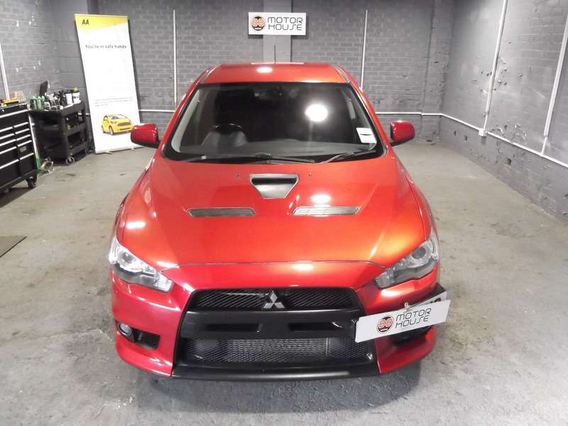 A 2009 MITSUBISHI LANCER 2.0T EVO X GSR FQ-300 Saloon 4dr Petrol SST 4WD Euro 4 (290 ps) A 2009 MITSUBISHI LANCER 2.0T EVO X GSR FQ-300 Saloon 4dr Petrol SST 4WD Euro 4 (290 ps)