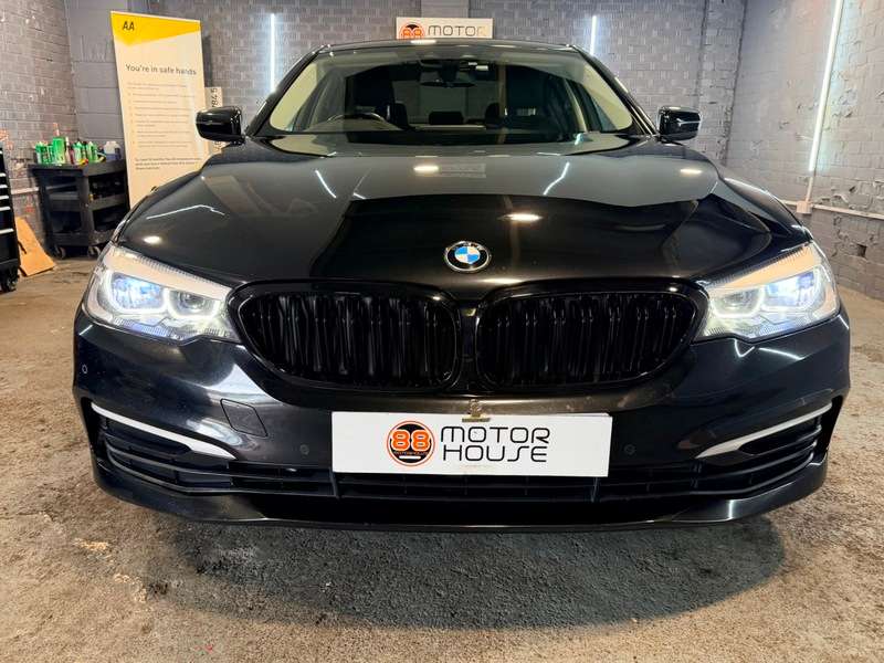 A 2017 BMW 5 SERIES 3.0 530d SE Saloon 4dr Diesel Auto Euro 6 (s/s) (265 ps) A 2017 BMW 5 SERIES 3.0 530d SE Saloon 4dr Diesel Auto Euro 6 (s/s) (265 ps)