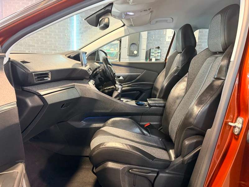 2018 PEUGEOT 3008 2018 PEUGEOT 3008