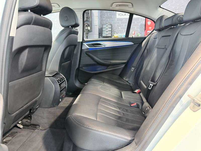 2020 BMW 5 SERIES 2020 BMW 5 SERIES