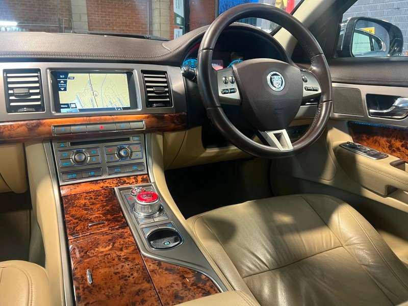 2009 JAGUAR XF 2009 JAGUAR XF