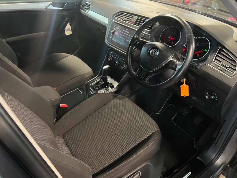 2017 VOLKSWAGEN TIGUAN 2017 VOLKSWAGEN TIGUAN