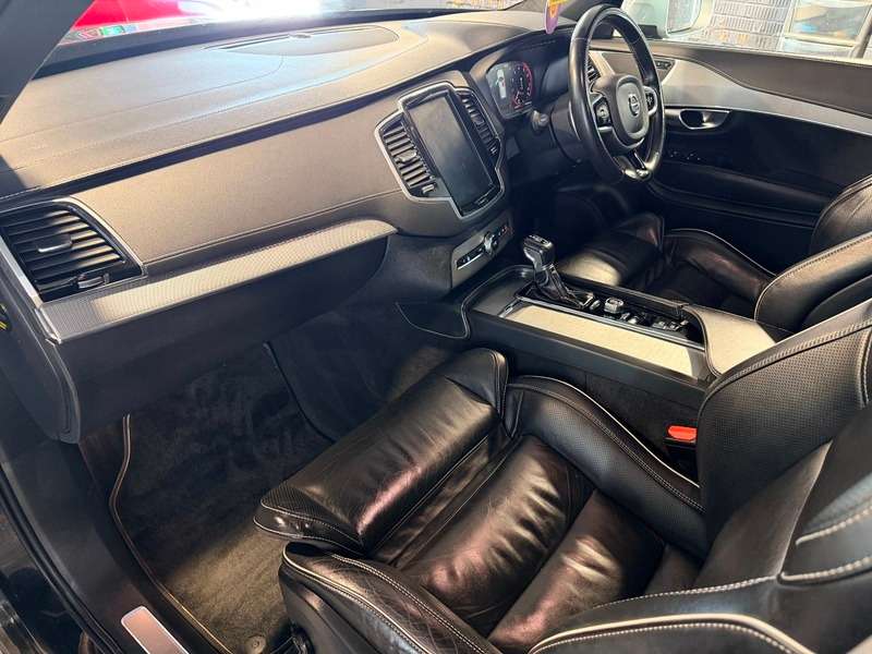 2018 VOLVO XC90 2018 VOLVO XC90