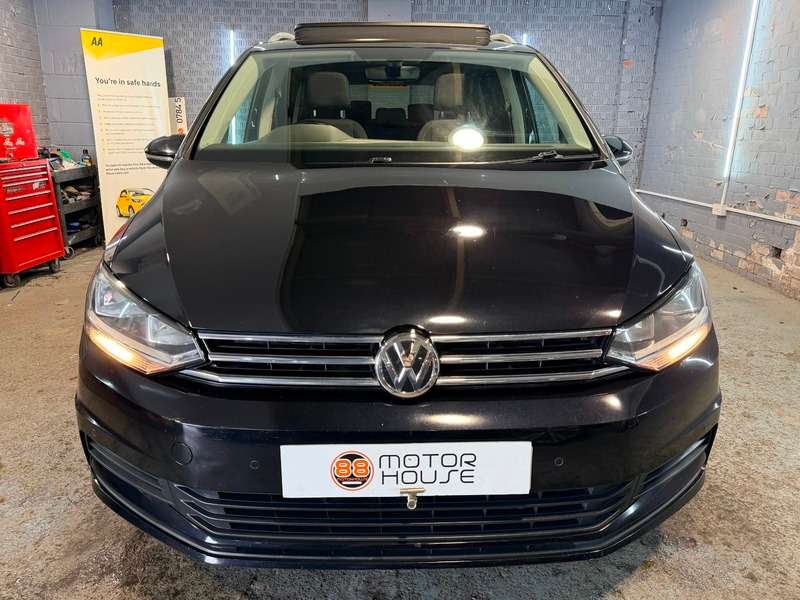 A 2018 VOLKSWAGEN TOURAN 2.0 TDI SE Family Euro 6 (s/s) A 2018 VOLKSWAGEN TOURAN 2.0 TDI SE Family Euro 6 (s/s)