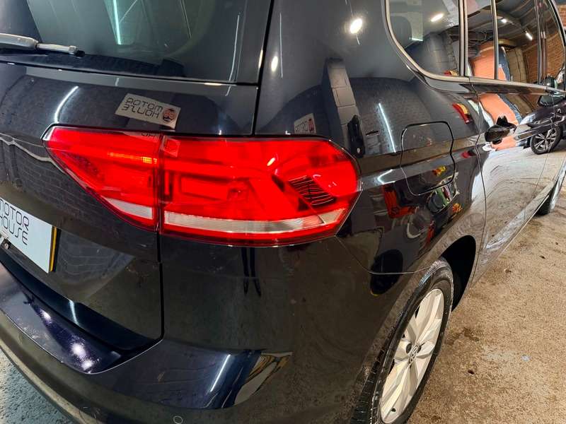 2018 VOLKSWAGEN TOURAN 2018 VOLKSWAGEN TOURAN