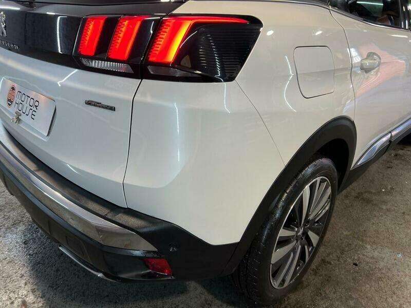 2019 PEUGEOT 3008 2019 PEUGEOT 3008