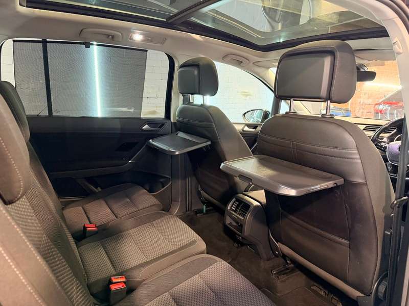 2018 VOLKSWAGEN TOURAN 2018 VOLKSWAGEN TOURAN