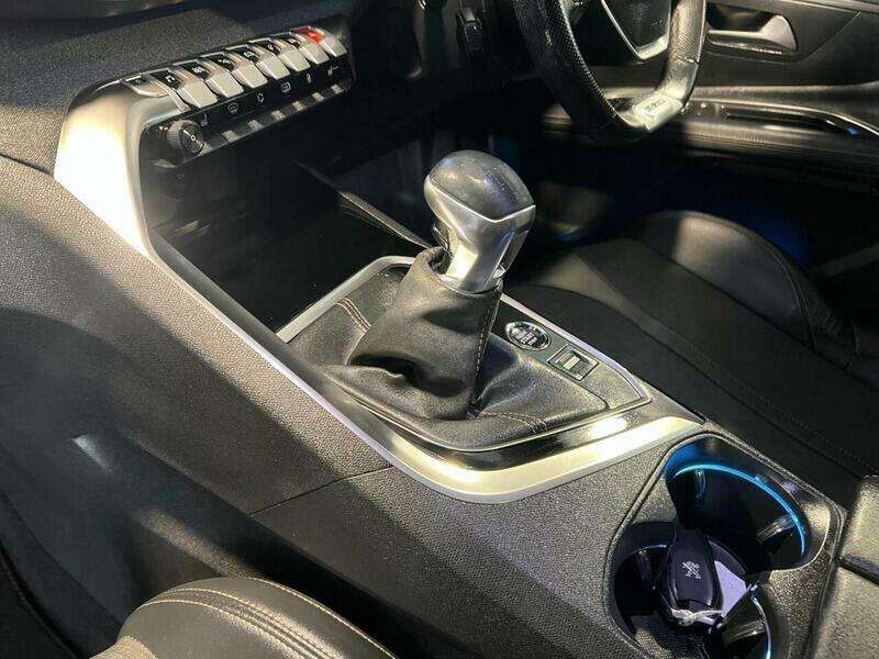 2019 PEUGEOT 3008 2019 PEUGEOT 3008