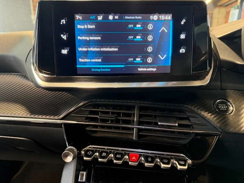 2020 PEUGEOT 2008 2020 PEUGEOT 2008