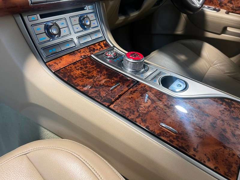 2009 JAGUAR XF 2009 JAGUAR XF