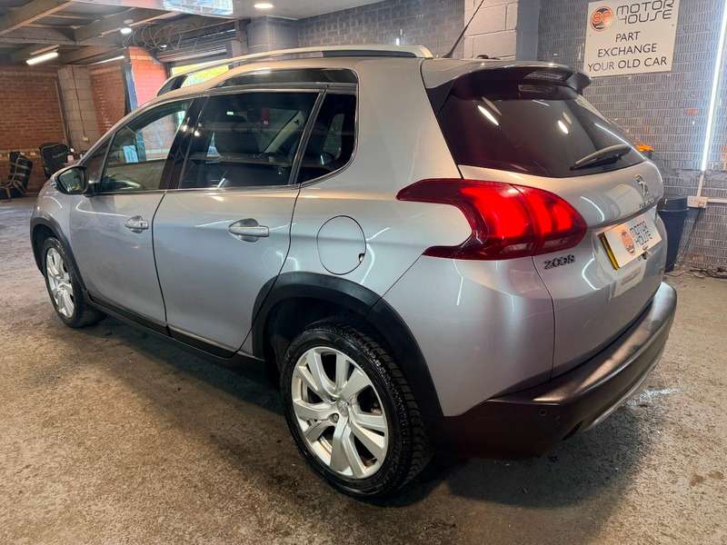 2017 PEUGEOT 2008 2017 PEUGEOT 2008