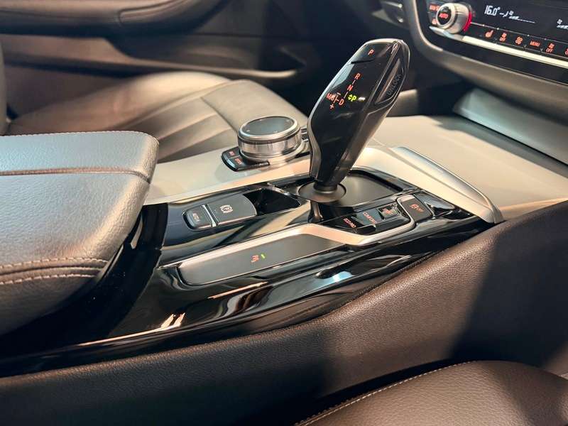 2017 BMW 5 SERIES 2017 BMW 5 SERIES