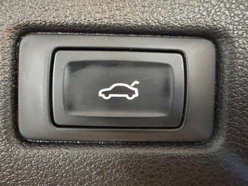 2017 AUDI A5 2017 AUDI A5