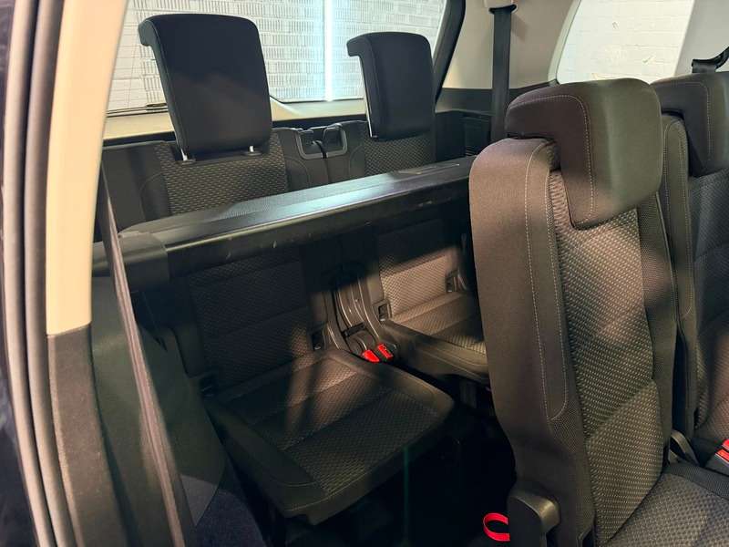 2018 VOLKSWAGEN TOURAN 2018 VOLKSWAGEN TOURAN