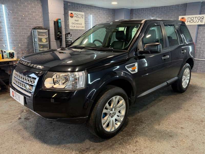 A 2007 LAND ROVER FREELANDER 2.2 TD4 S SUV 5dr Diesel Auto 4WD Euro 4 (160 ps) A 2007 LAND ROVER FREELANDER 2.2 TD4 S SUV 5dr Diesel Auto 4WD Euro 4 (160 ps)