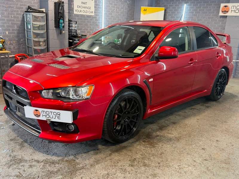 A 2009 MITSUBISHI LANCER 2.0T EVO X GSR FQ-300 Saloon 4dr Petrol SST 4WD Euro 4 (290 ps) A 2009 MITSUBISHI LANCER 2.0T EVO X GSR FQ-300 Saloon 4dr Petrol SST 4WD Euro 4 (290 ps)