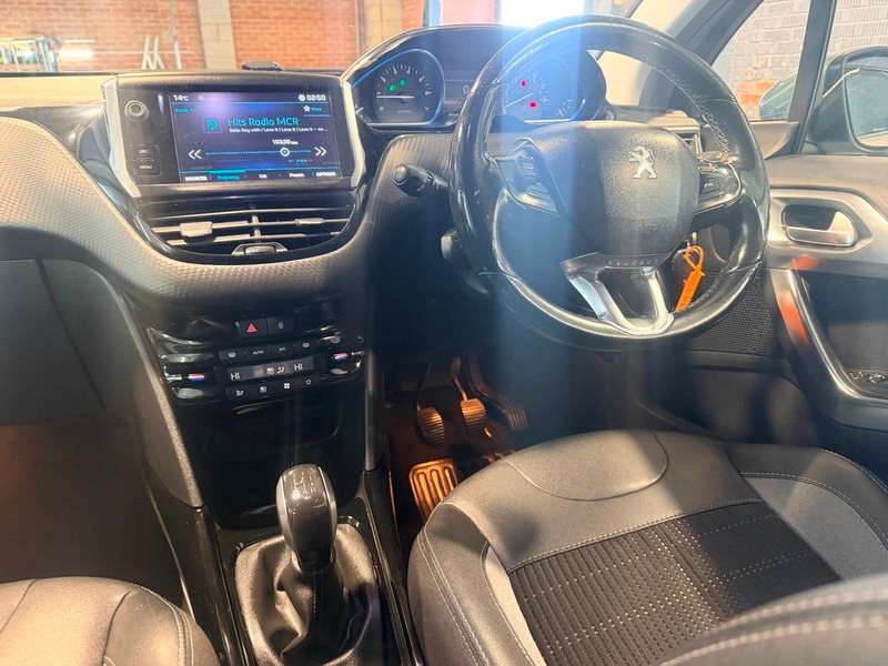 2017 PEUGEOT 2008 2017 PEUGEOT 2008