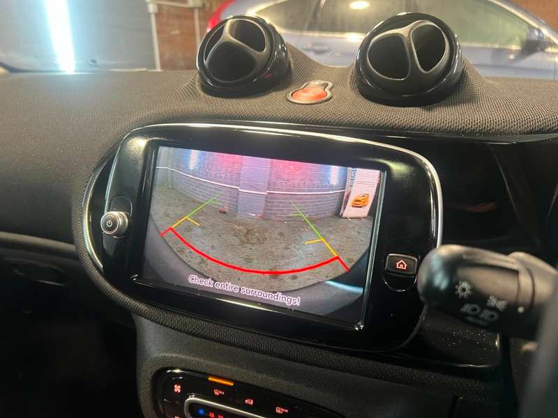 2021 SMART FORFOUR 2021 SMART FORFOUR