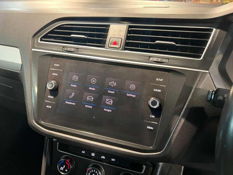 2017 VOLKSWAGEN TIGUAN 2017 VOLKSWAGEN TIGUAN