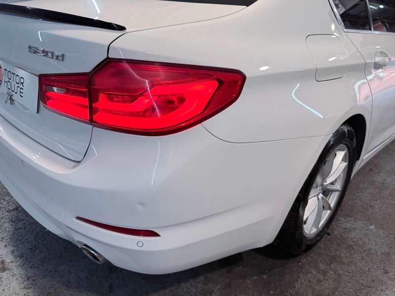 2020 BMW 5 SERIES 2020 BMW 5 SERIES
