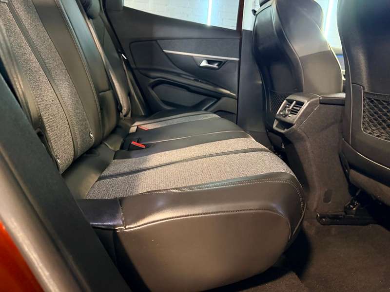 2018 PEUGEOT 3008 2018 PEUGEOT 3008