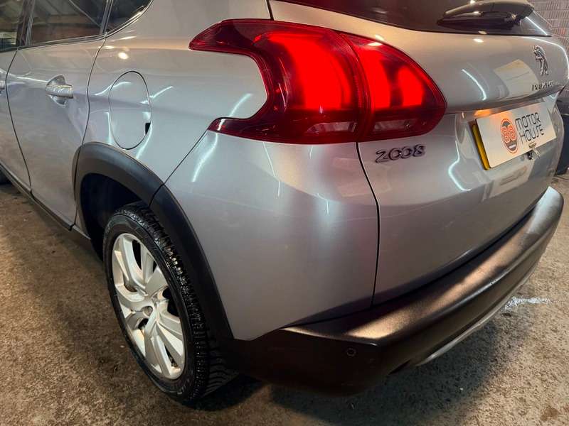 2017 PEUGEOT 2008 2017 PEUGEOT 2008