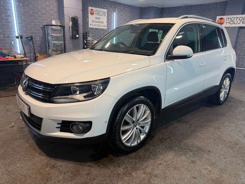 A 2016 VOLKSWAGEN TIGUAN 2.0 TDI BlueMotion Tech Match Edition 2WD Euro 6 (s/s) A 2016 VOLKSWAGEN TIGUAN 2.0 TDI BlueMotion Tech Match Edition 2WD Euro 6 (s/s)