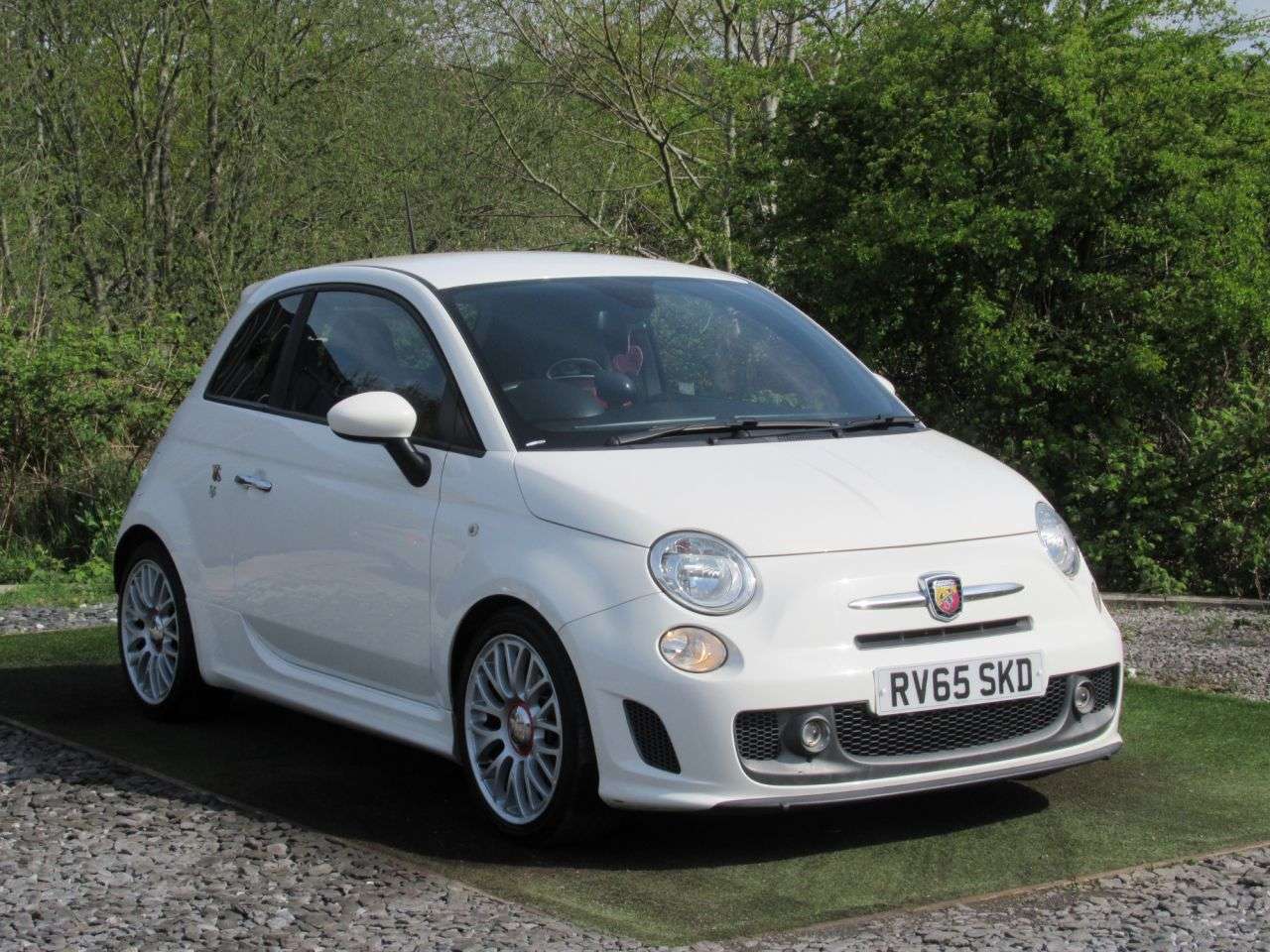 2015 ABARTH 595 2015 ABARTH 595