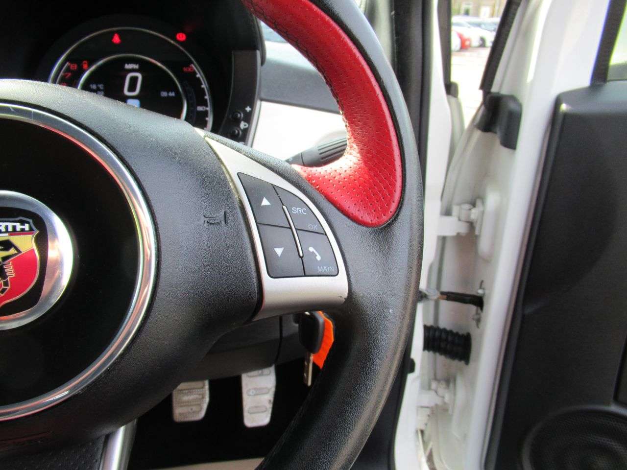 2015 ABARTH 595 2015 ABARTH 595