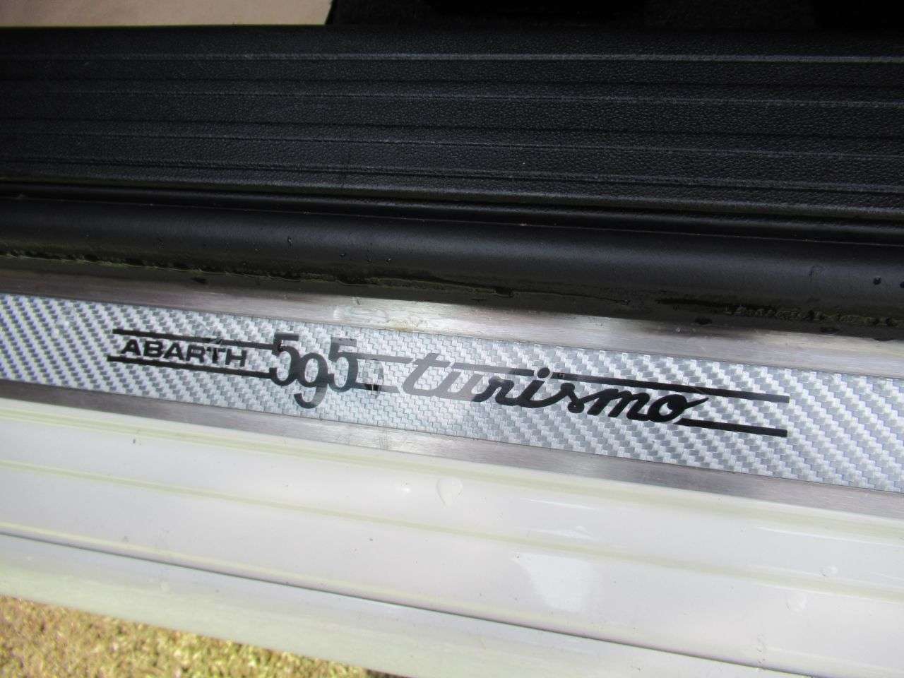 2015 ABARTH 595 2015 ABARTH 595