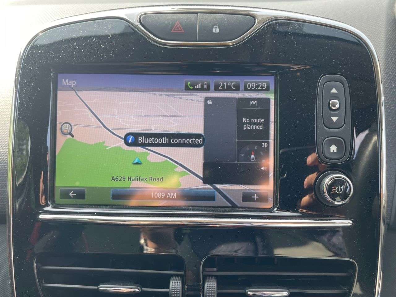 2013 RENAULT CLIO 2013 RENAULT CLIO