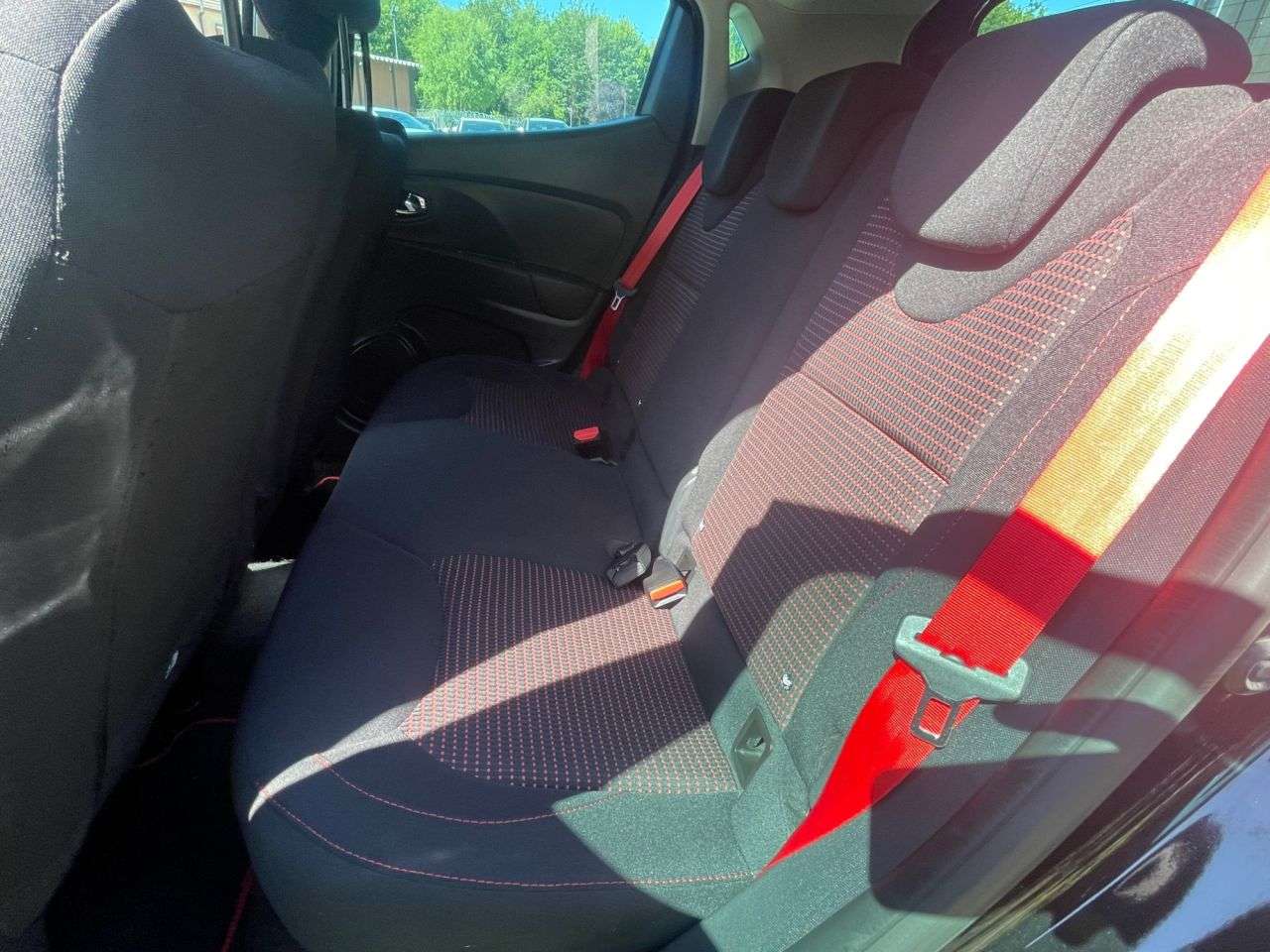 2013 RENAULT CLIO 2013 RENAULT CLIO