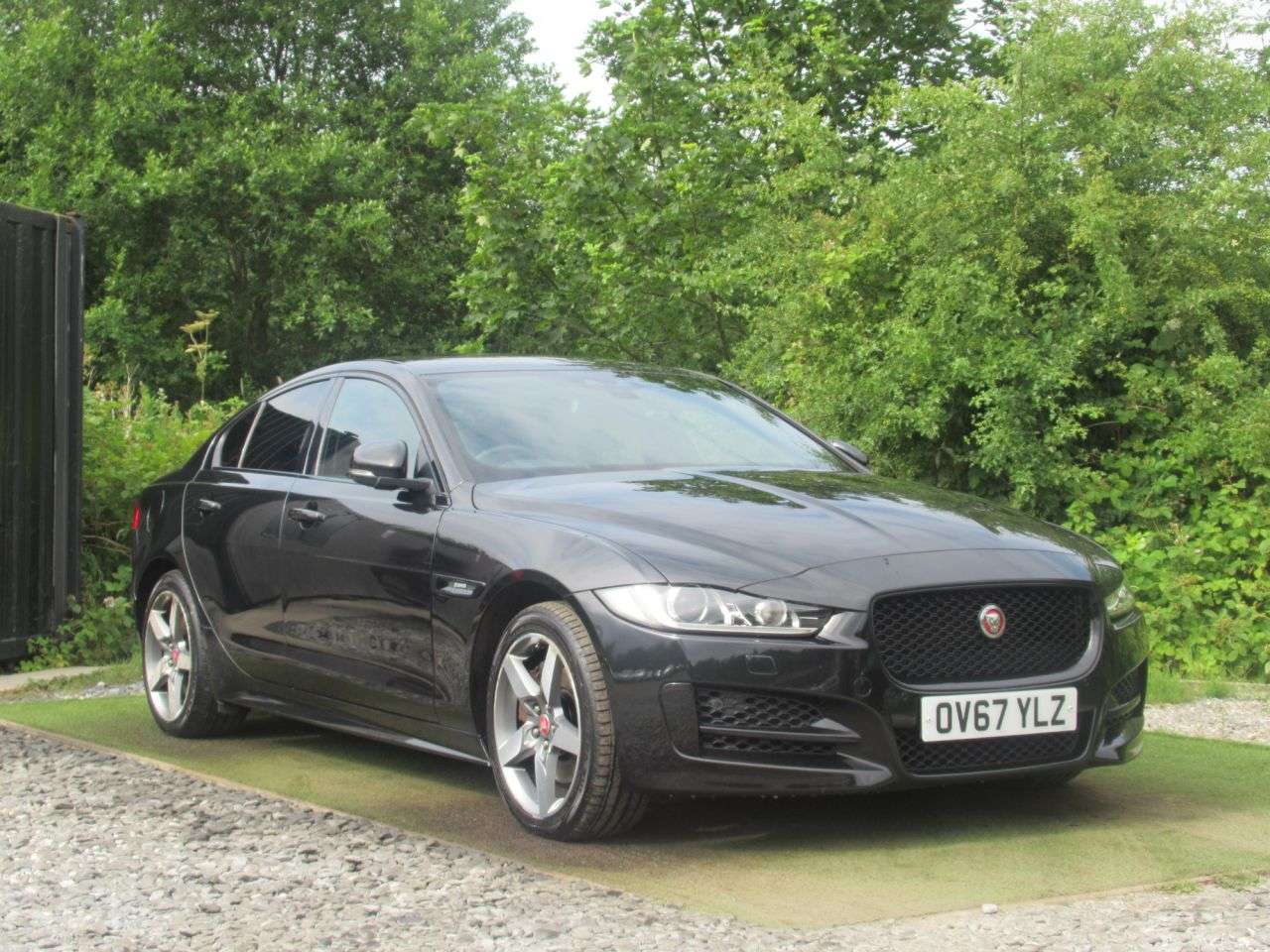 2017 JAGUAR XE 2017 JAGUAR XE