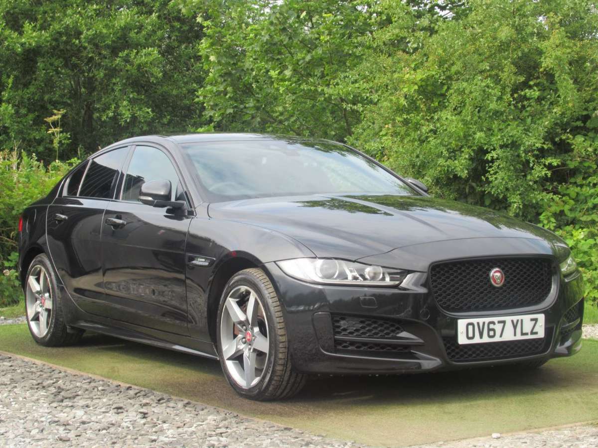 Check out this Jaguar Xe 2017 Diesel Automatic