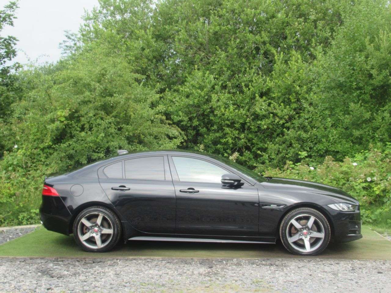 2017 JAGUAR XE 2017 JAGUAR XE