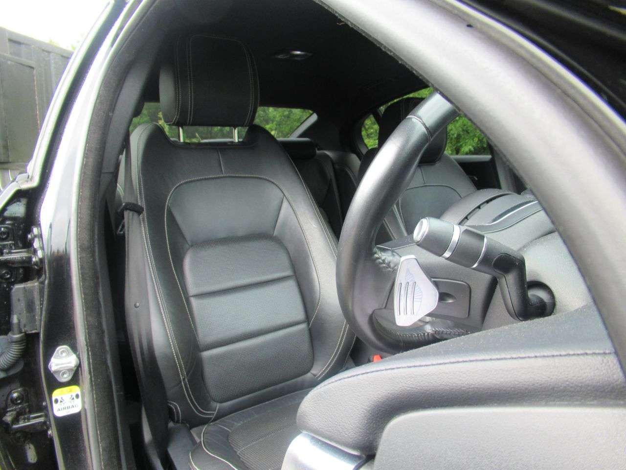 2017 JAGUAR XE 2017 JAGUAR XE