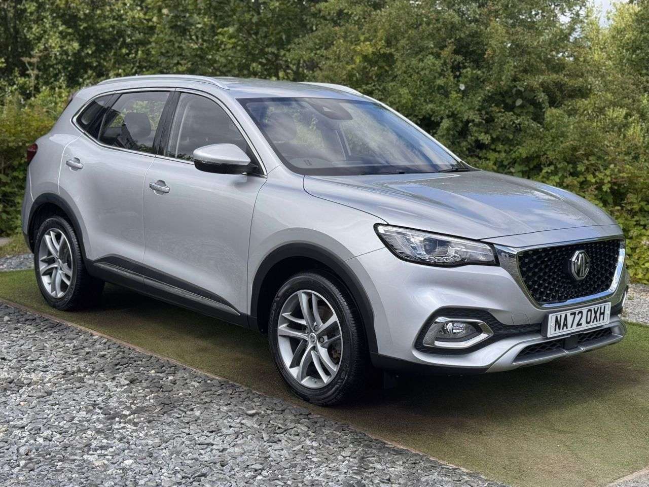A 2022 MG MG HS 1.5 T-GDI Excite SUV 5dr Petrol DCT Euro 6 (s/s) (162 ps) DIGITAL DASH REAR A 2022 MG MG HS 1.5 T-GDI Excite SUV 5dr Petrol DCT Euro 6 (s/s) (162 ps) DIGITAL DASH REAR