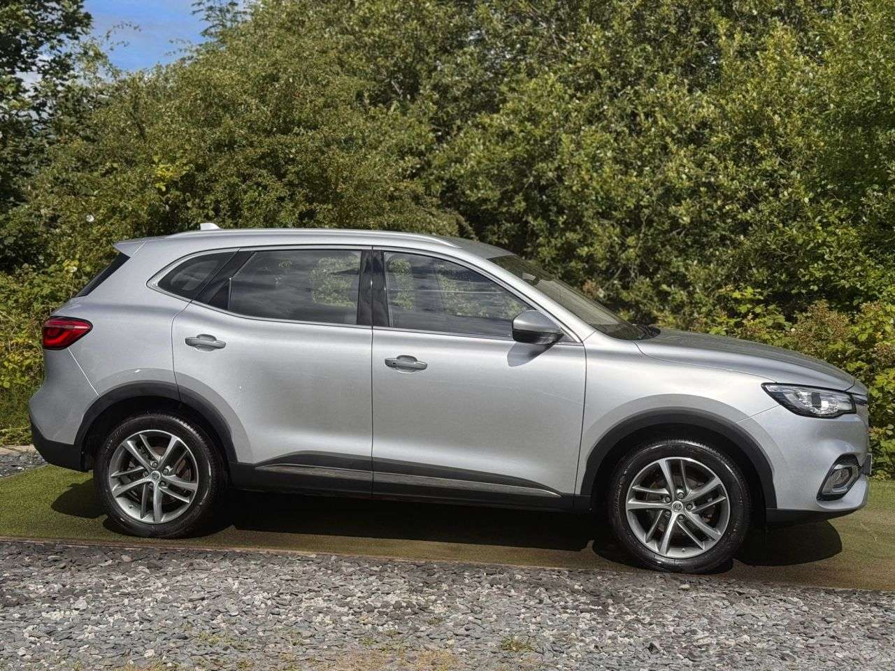 2022 MG MG HS 2022 MG MG HS