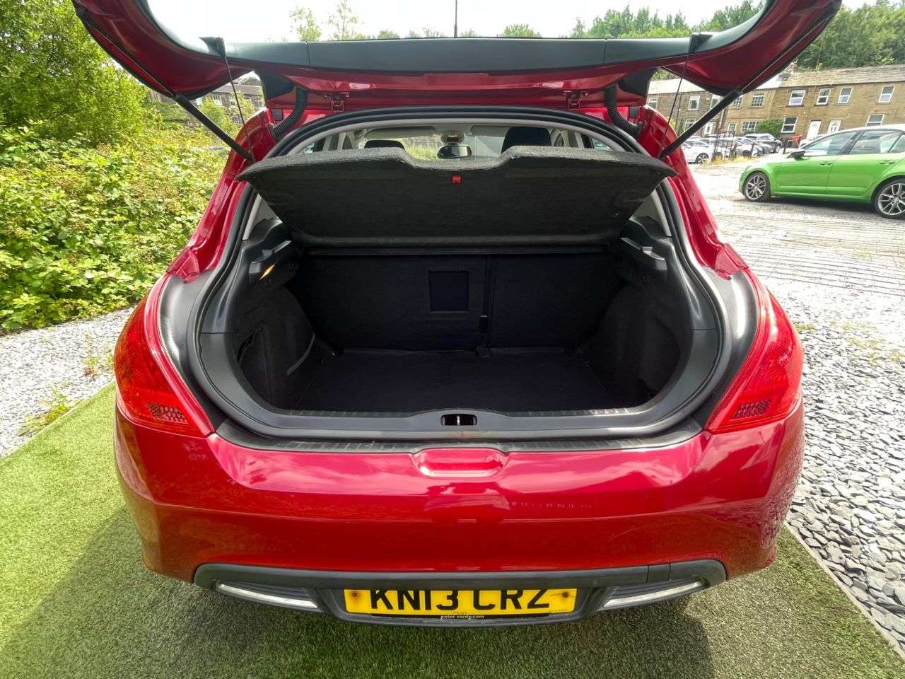 2013 PEUGEOT 308 2013 PEUGEOT 308